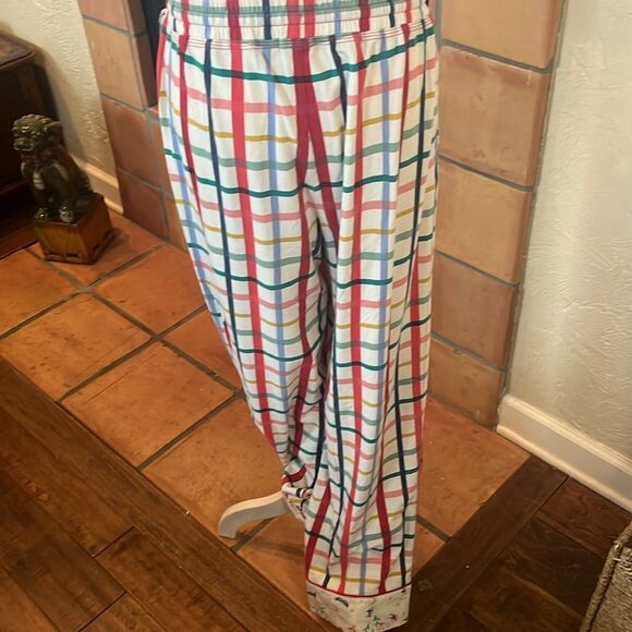 Finding Foxtail Plaid/Floral/Fairy Print Pajama Set, size M - Picture 11 of 14